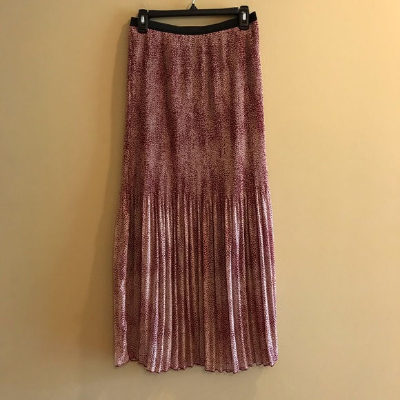 bobeau Dresses & Skirts - Bobeau Pleated Maxi Skirt